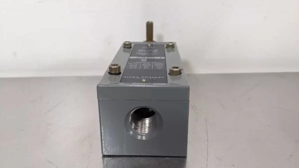 802X-L14, Allen-Bradley, Limit Switch