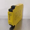 Sick UE48-20S3D2 Safety Relay <25ms 6024916 24V AC/DC