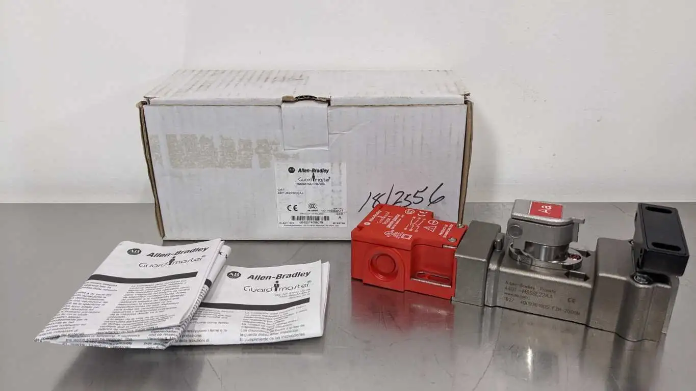 Allen-Bradley 440T-MSSSE22AA Trapped Key Interlock SlamLock Ser A