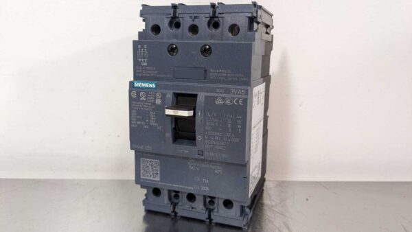 3VA5195-4ED31-0AA0, Siemens, Molded Case Circuit Breaker 5083 2 Siemens 3VA5195 4ED31 0AA0 1