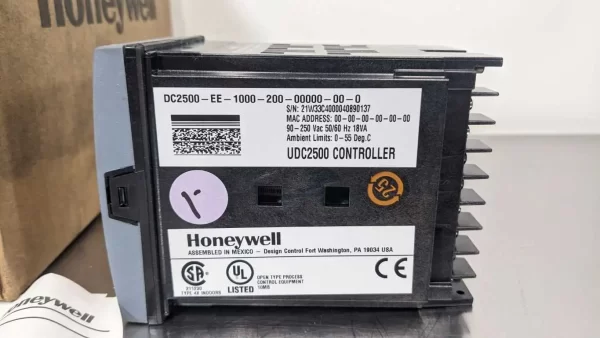 UDC2500 DC2500-EE-1000-200-00000-00-0, Honeywell, Controller