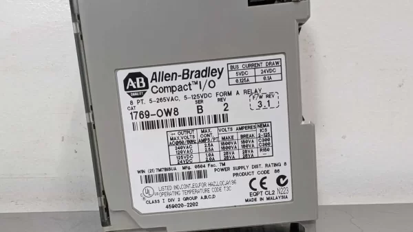 1769-OW8, Allen-Bradley, Output Module