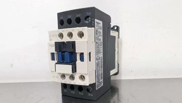 LC1DT32, Schneider Electric, Contactor