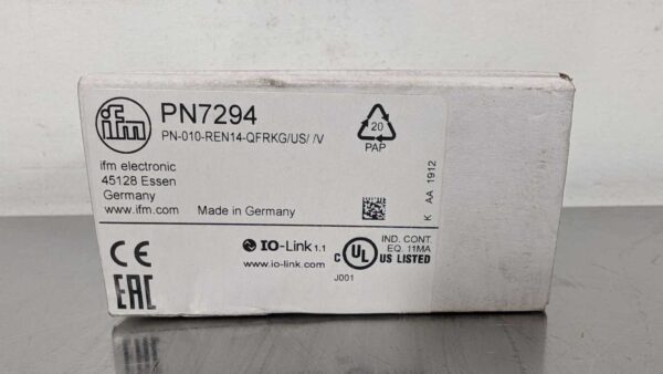 PN7294, IFM Efector, Pressure Sensor with Display