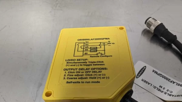 Q60BB6LAF2000QPMA, Banner, Adjustable Field Sensor