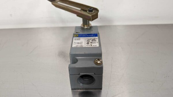 9007C54B2, Square D, 10° Operating Head Limit Switch