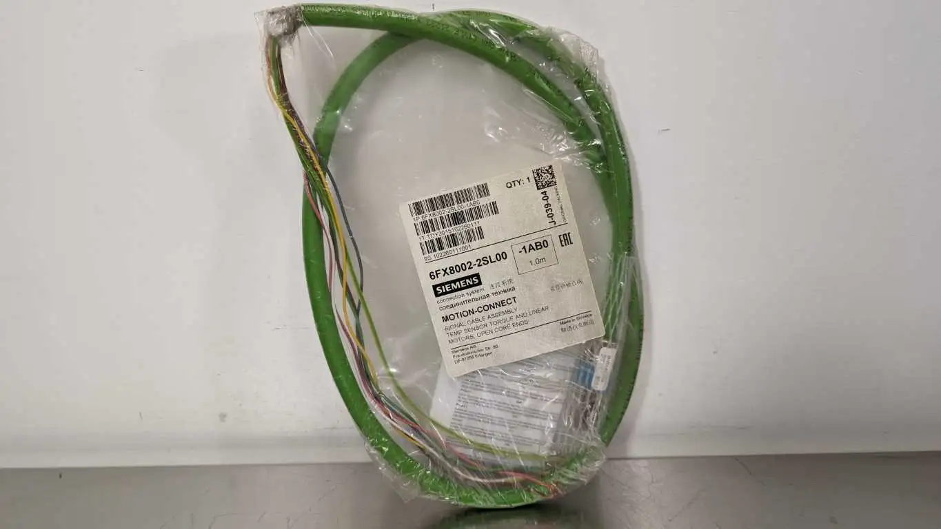 Siemens 6FX8002-2SL00-1AB0 Signal Cable Assembly 1m 1 C Motor Terminals on M17