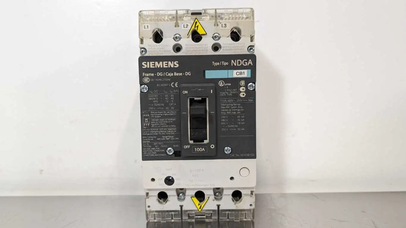 Siemens NDX3B100 Circuit Breaker 3VL2110-1KN30-0AA0 100A 3 Pole