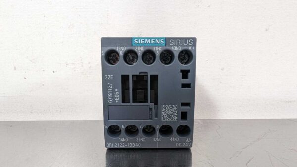 3RH2122-1BB40, Siemens, Contactor, SIRIUS 5389 1 Siemens 3RH2122 1BB40 1