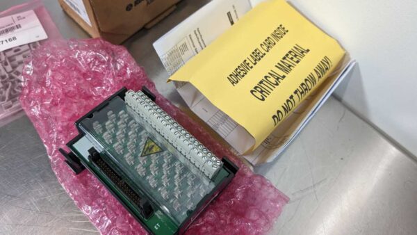 1492-IFM40F-FS24-2, Allen-Bradley, 40PT Isolated Fusible Interface Module with LEDS, PN-229696
