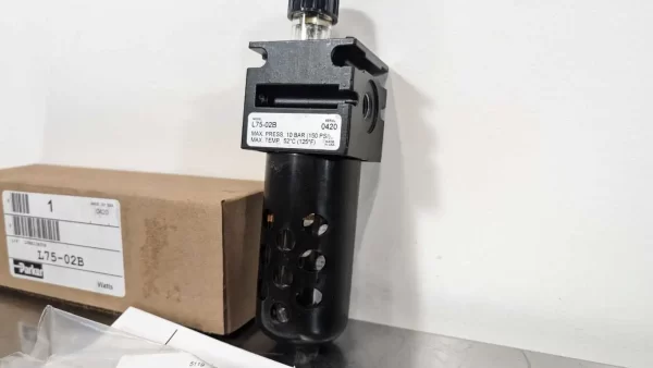 L75-02B, Parker, Lubricator