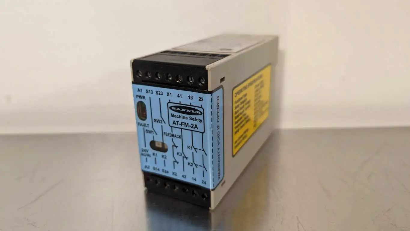 Banner AT-FM-2A Machine Safety Relay 25 mS MAX 24VDC