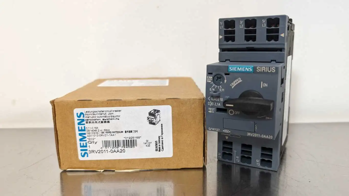 Siemens 3RV2011-0AA20 Circuit Breaker 0.11-0.16A