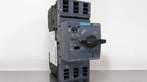 3RV2011-0EA20, Siemens, Circuit Breaker 5535 3 Siemens 3RV2011 0EA20 1