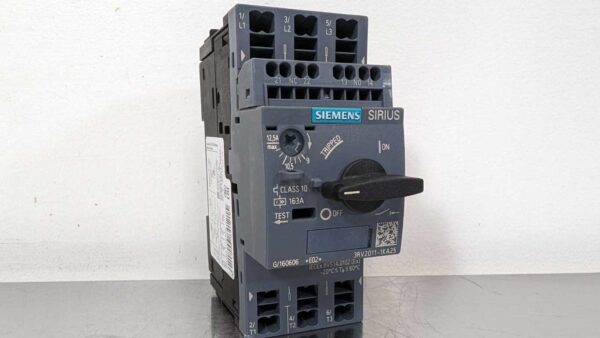 3RV2011-1KA25, Siemens, Circuit Breaker 5540 3 Siemens 3RV2011 1KA25 1