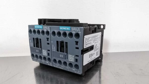 3RA2315-8XB30-1BB4, Siemens, Reversing Contactor