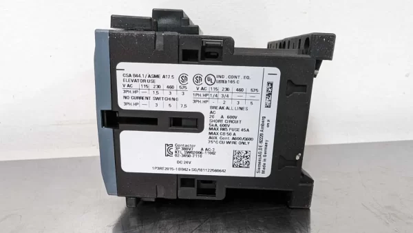 3RA2315-8XB30-1BB4, Siemens, Reversing Contactor