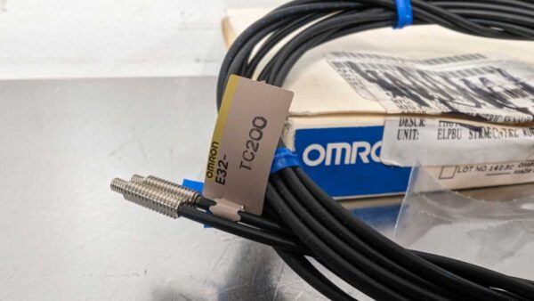 E32-TC200, Omron, Photoelectric Sensor
