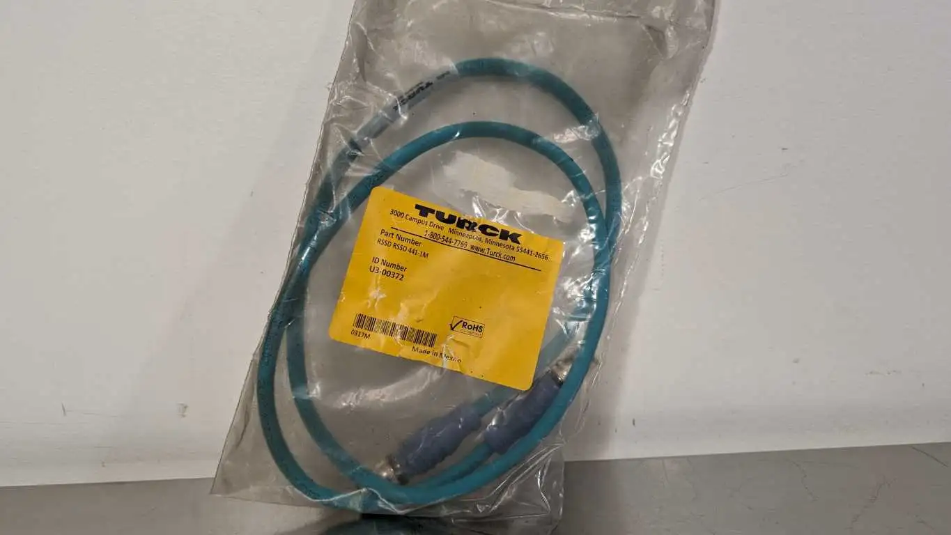 Turck RSSD RSSD 441-1M Extension Cable U3-00372 1m M12 Male to Male Straight 4-pin