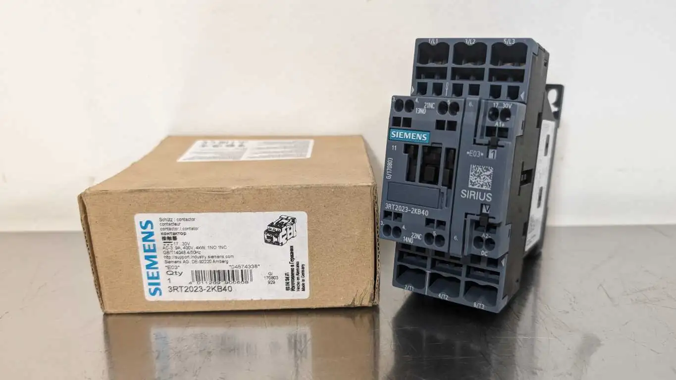 Siemens 3RT2023-2KB40 Contactor 1 ID 1 OD 9A S0 400VAC, 17-30VDC 9A 4kW