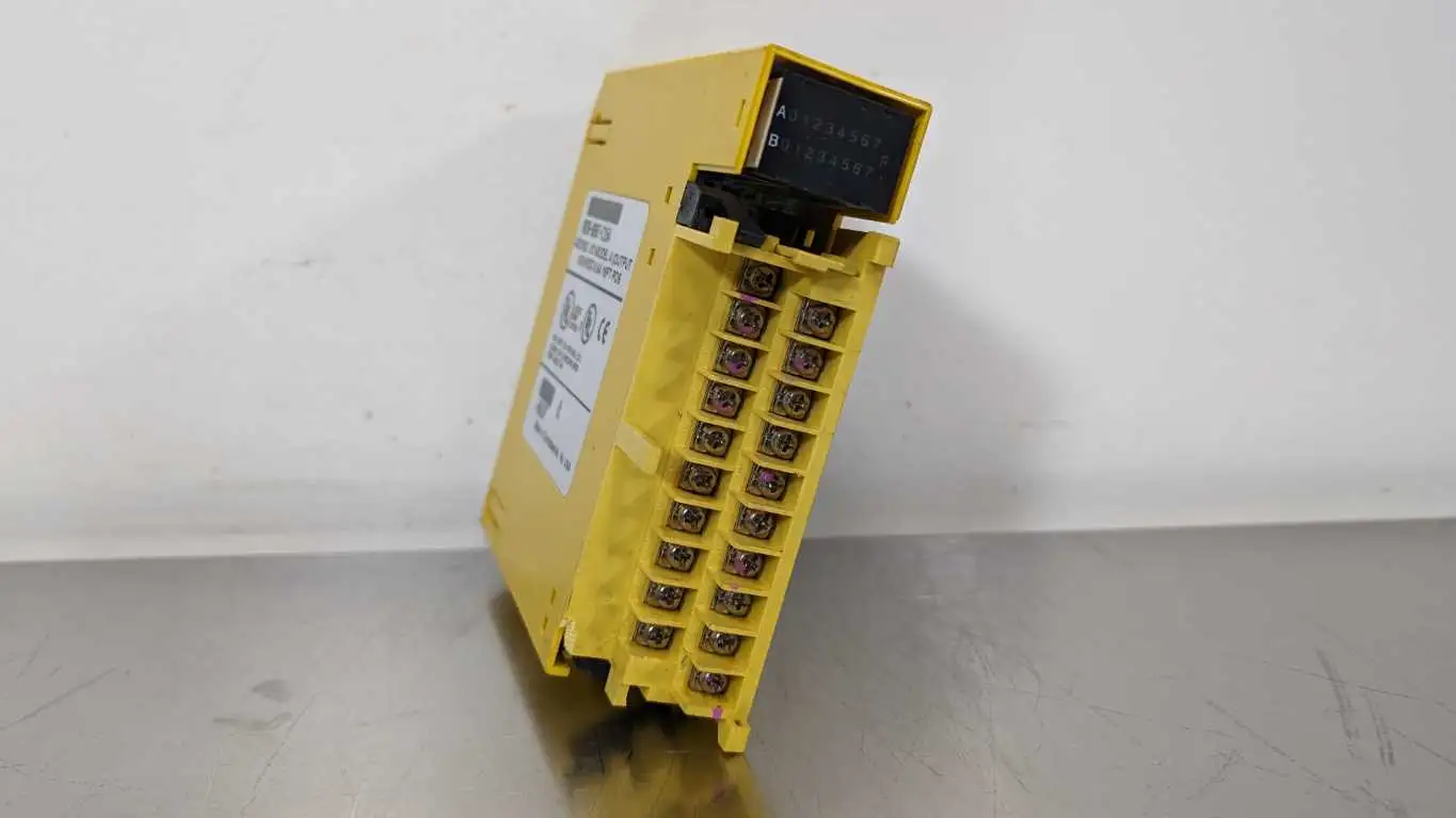 Fanuc A03B-0807-C154 Output Module AOD16D 16PT I/O Model A 12/24VDC