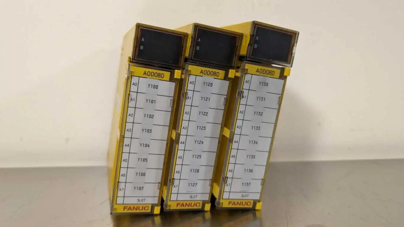 3 Pack Fanuc A03B-0807-C152 Output Module AOD08D 16PT used