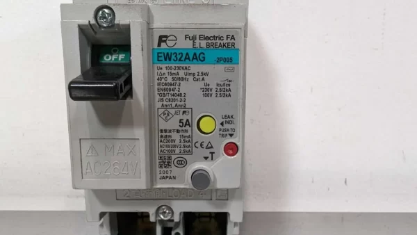 EW32AAG-2P005, Fuji, Circuit Breaker