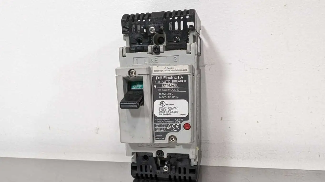 Fuji SA52RCUL Circuit Breaker SA52RCUL 10 10A 240VAC 10A 2 Pole 240VAC