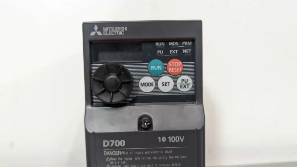 FR-D710W-014-NA, Mitsubishi, Variable Frequency Drive