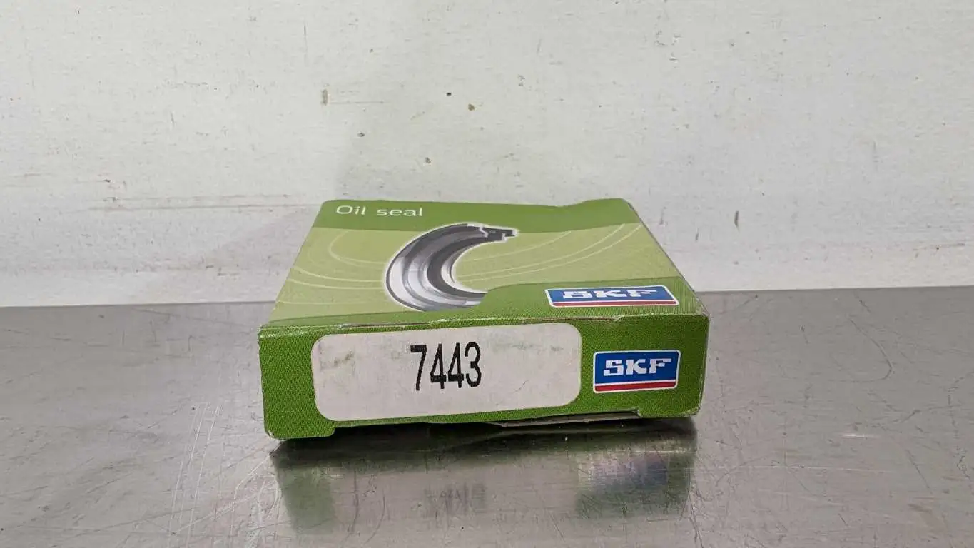 SKF 7443 Oil Seal CR