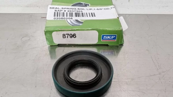 8796, SKF, Oil Seal