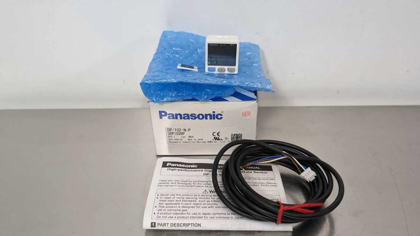 Panasonic DP-102-N-P Pressure Sensor UDP102NP Sunx