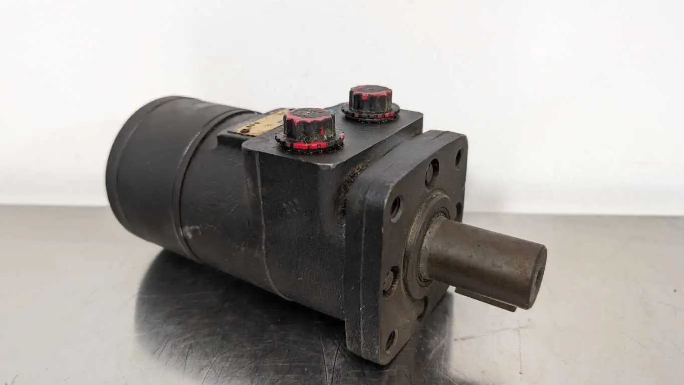 Char-Lynn Eaton 101 1271 009 Hydraulic Motor