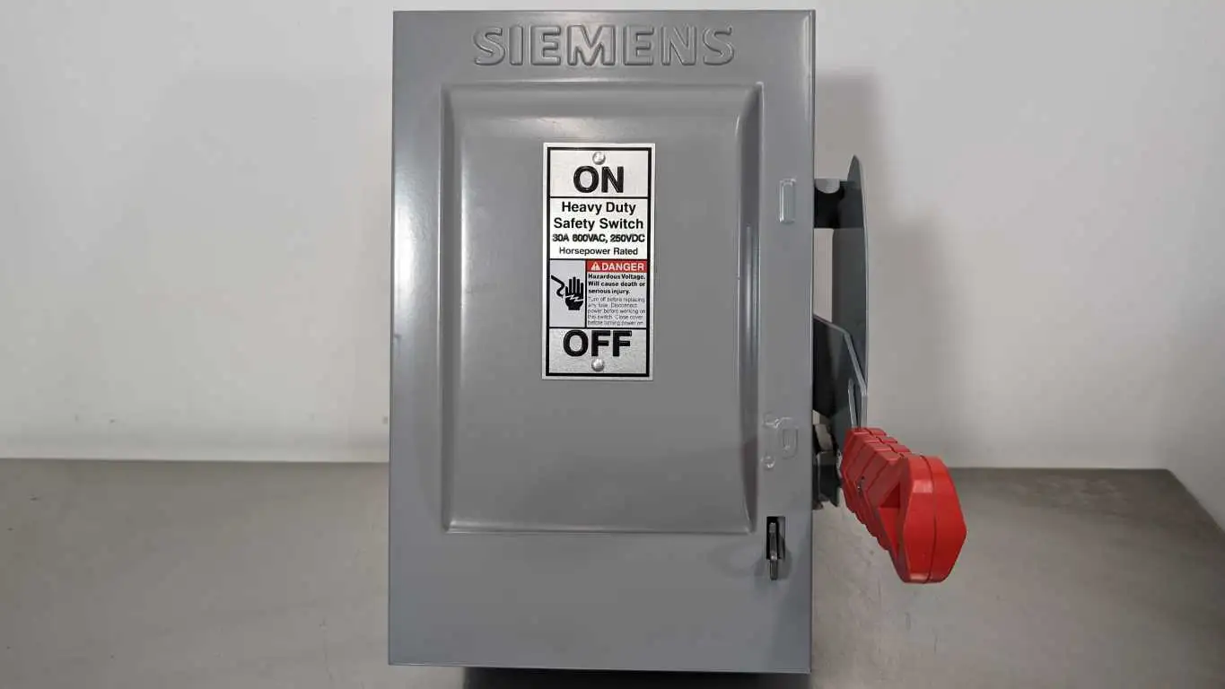 Siemens HNF361 Non-Fusible Heavy Duty Safety Switch 30A 600VAC 250VDC nnb