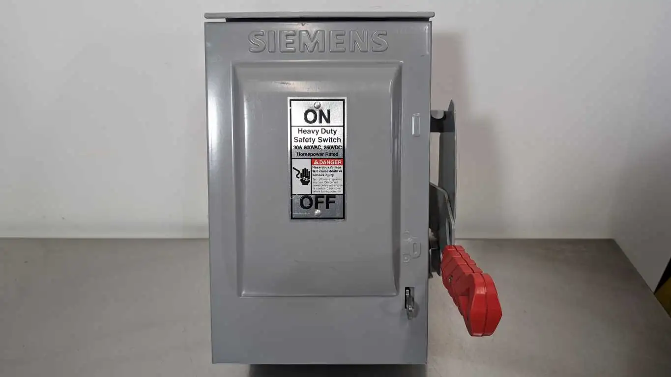 Siemens HNF361 Non-Fusible Heavy Duty Safety Switch 30A 600VAC 250VDC