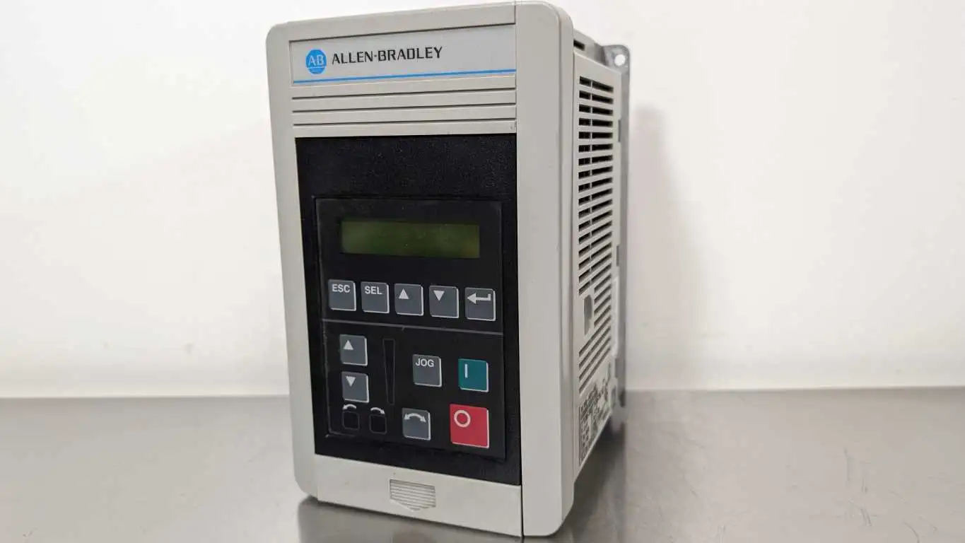 Allen-Bradley 1305-AA04A-HA2 Variable Frequency Drive 1201-HA2 Ser C 1HP 0-400Hz