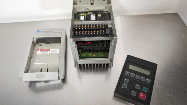 1305-AA04A-HA2, Allen-Bradley, Variable Frequency Drive, 1201-HA2