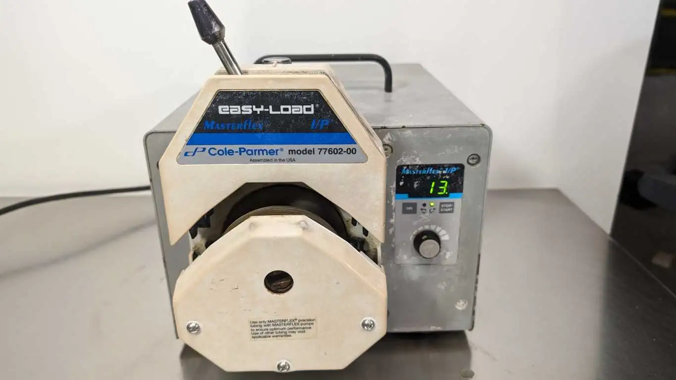 Cole Parmer 77410-10 Digital Drive and Pump Head 77602-00 0.35HP 33-650 RPM Masterflex I/P