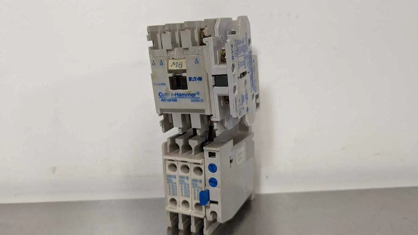 Cutler-Hammer AE16FN0 Contactor and Overload Relay C306DN3 110/120V Coil C320KGS1 Aux