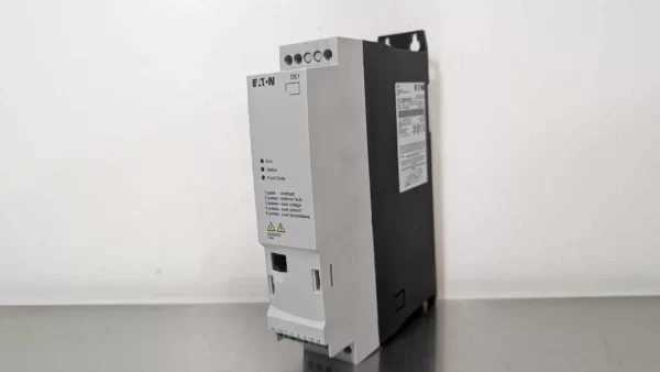 DE1-122D3NN-N20N, Eaton, Variable Frequency Drive, 177360