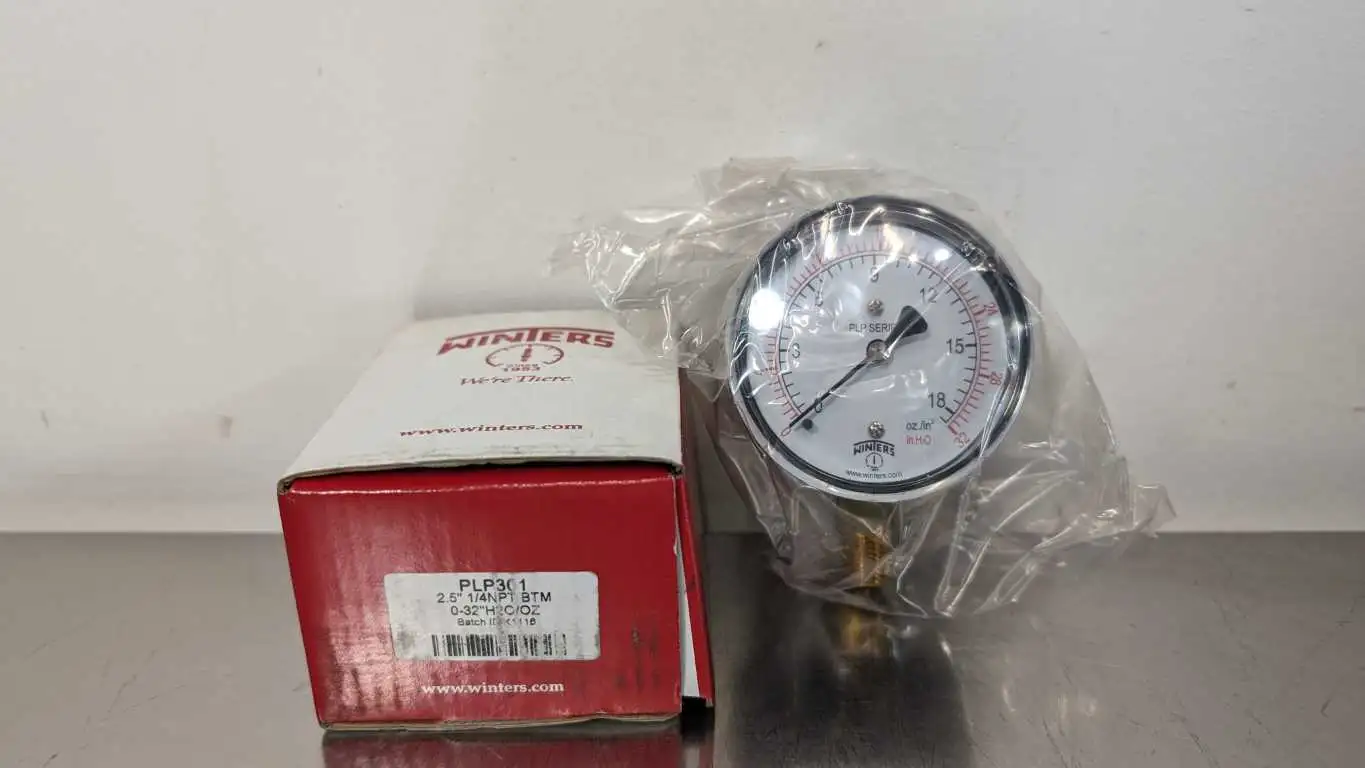 Winters PLP301 Pressure Gauge 2.5″ 1/4″NPT BTM 0-32 “WC