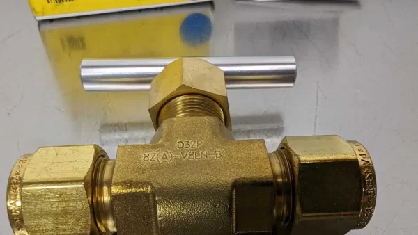 8A-V8LN-B, Parker, Brass Needle Valve