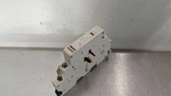 GVAD0110, Schneider Electric, Auxiliary Contact