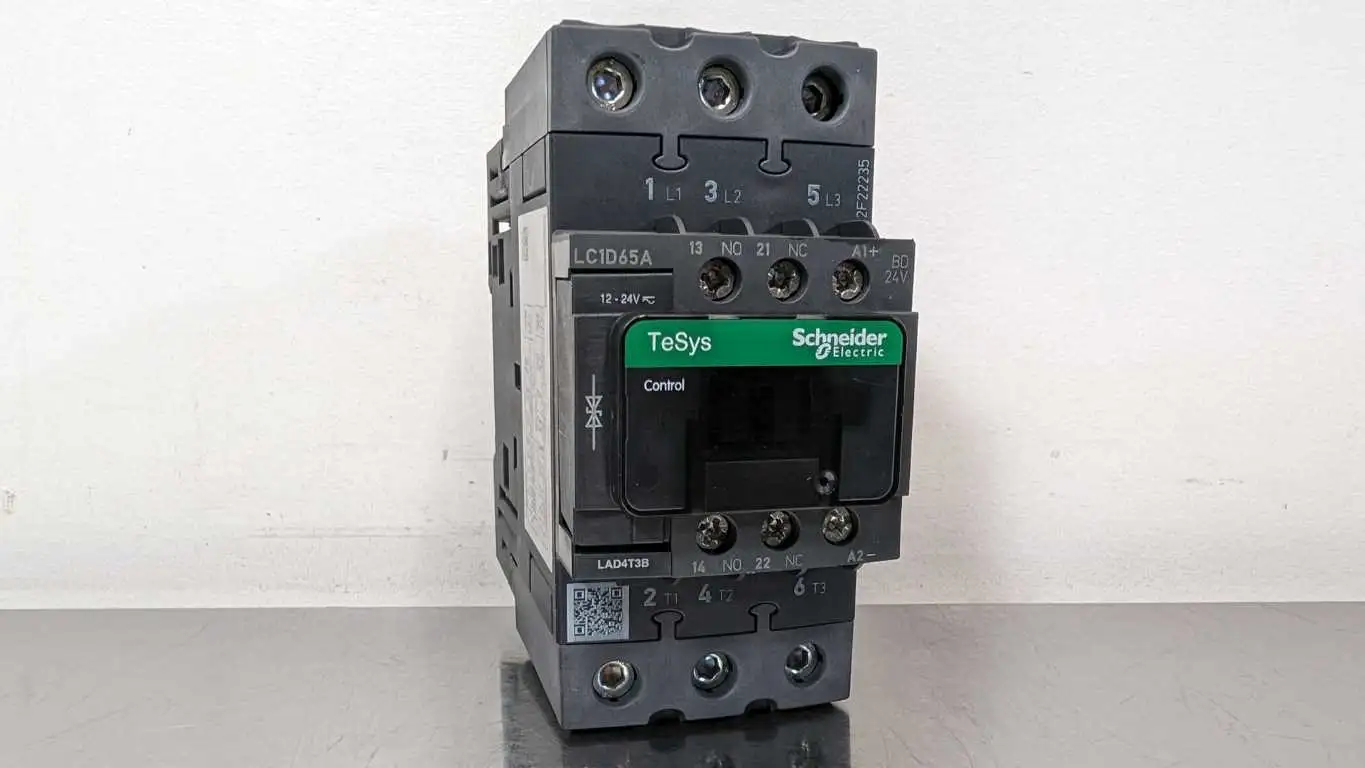 Schneider Electric LC1D65A Nonreversing Contactor LAD4T3B 40HP 65A 12-24VDC