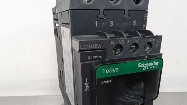 LC1D65A, Schneider Electric, Nonreversing Contactor, LAD4T3B