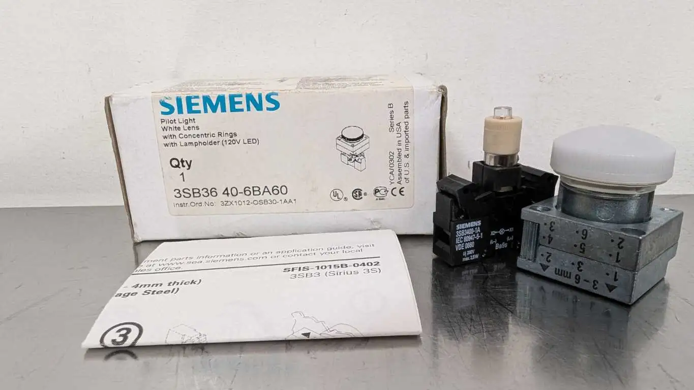 Siemens 3SB36 40-6BA60 LED Pilot Light 22mm White 120V Lens 120V 3SB3400-1A