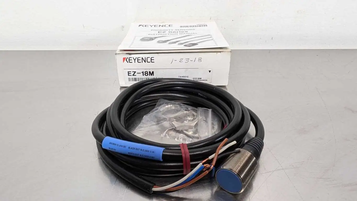 Keyence EZ-18M Proximity Sensor 5mm 12-24VDC