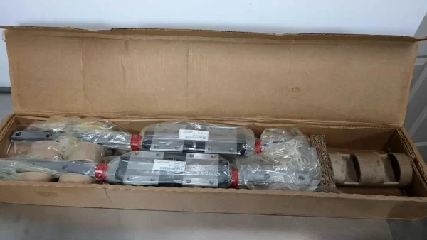 SHS30C2QZZZ+760L, THK, Linear Guide Rail and Bearing Block, UID04500