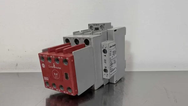 100S-C30EJ14BC, Allen-Bradley, Safety Contactor