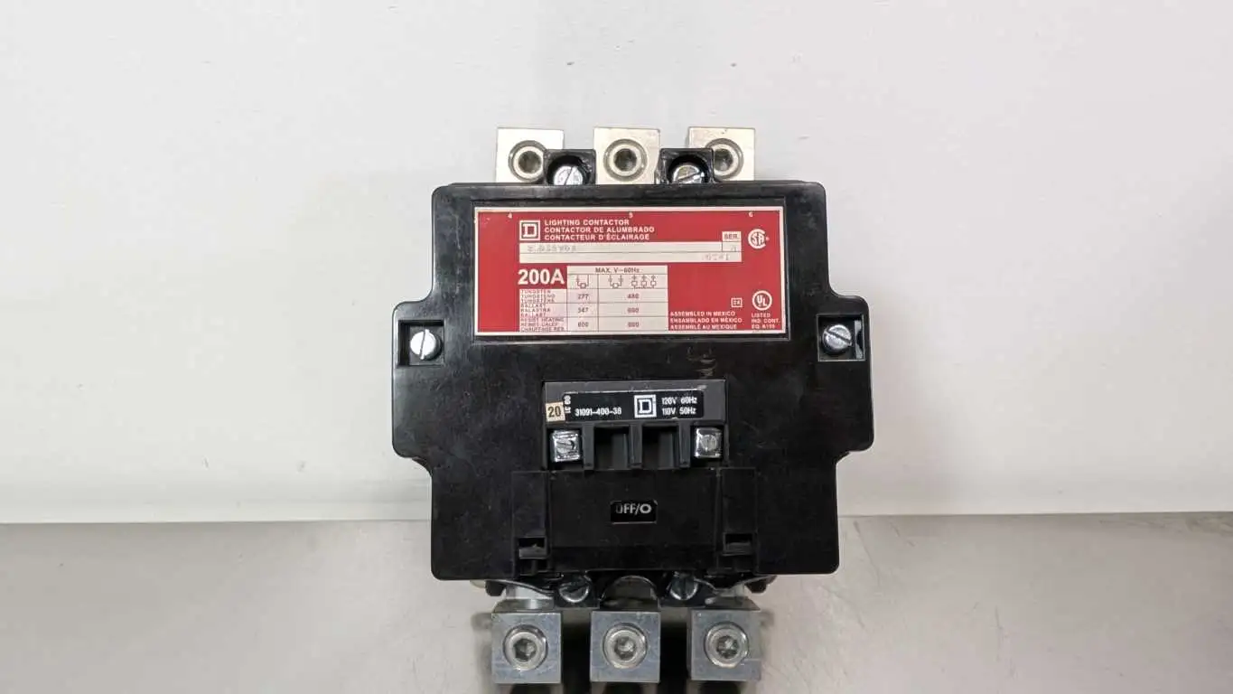 Square D 8903SV02 Lighting Contactor Ser B 200A 480/600VAC 200A